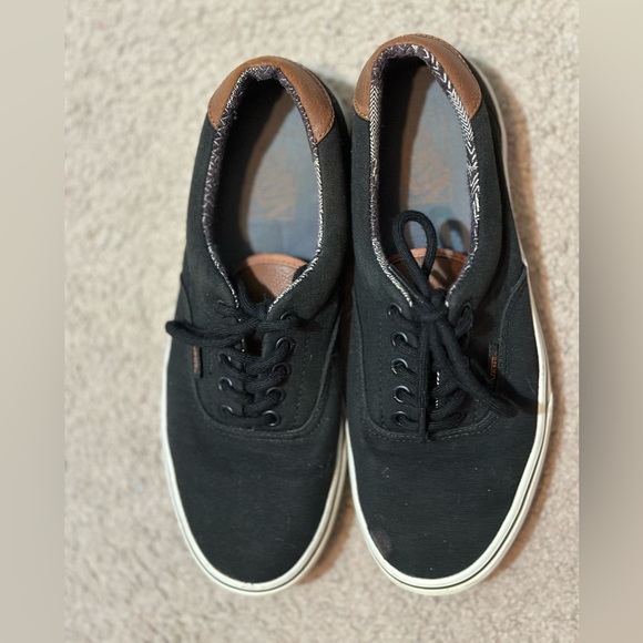 Vans- Limited edition! Leather and print design.GOOD CONDITION - Picture 3 of 5